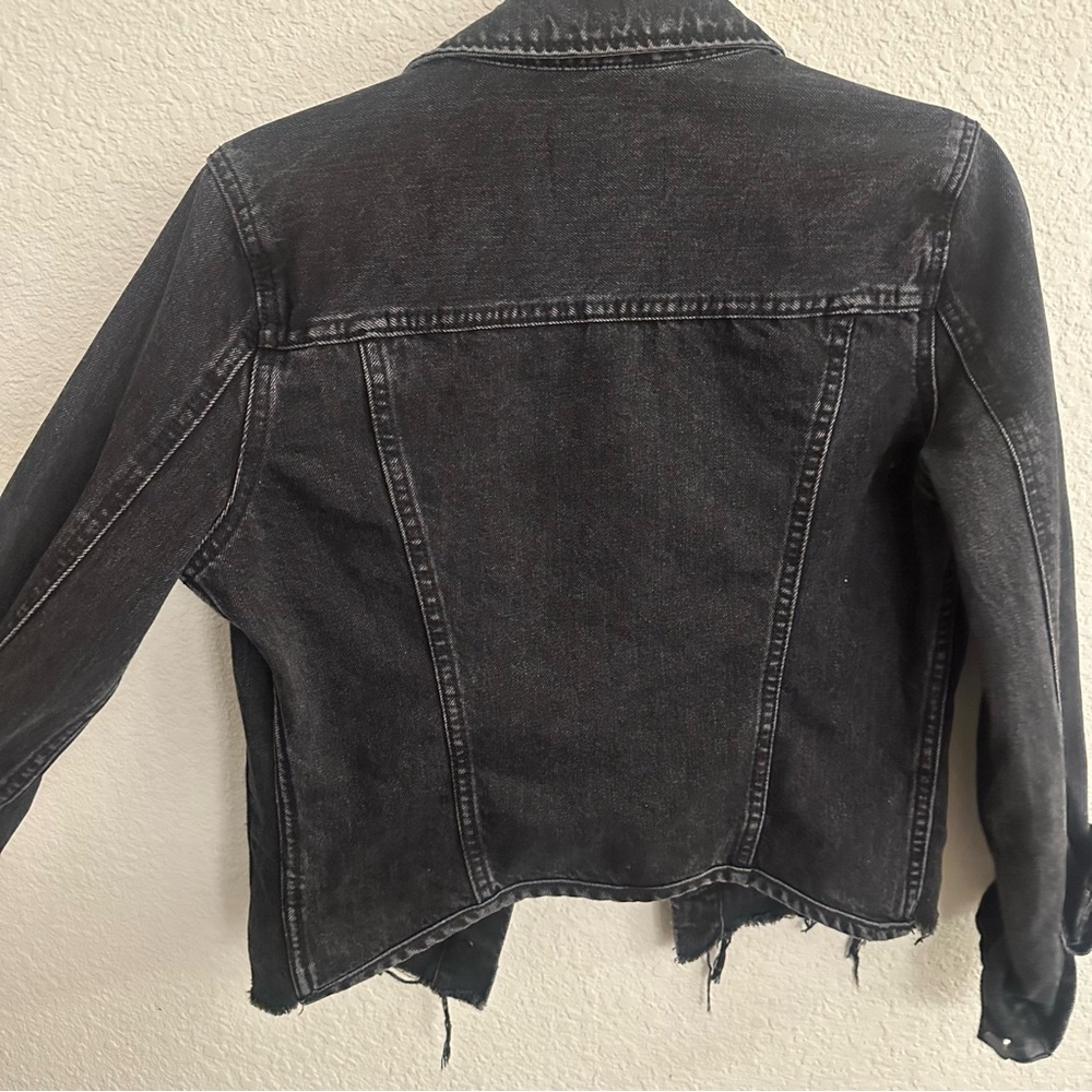Blank NYC Charcoal Distressed Raw Hem Denim Jean Jacket size xs - Picture 2 of 7